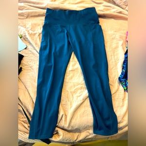 High waisted ankle cropped workout leggings